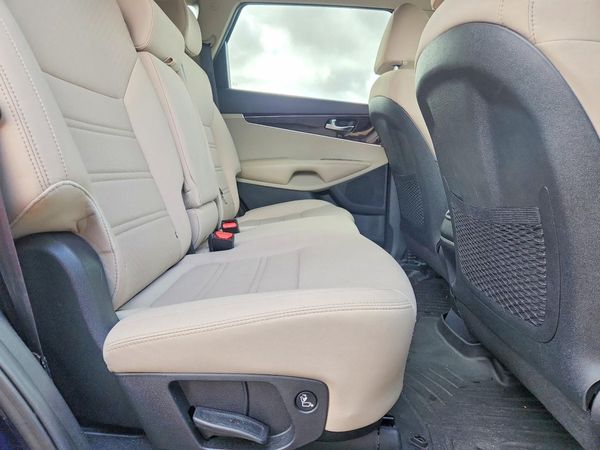 2020 KIA SORENTO L, LX, S