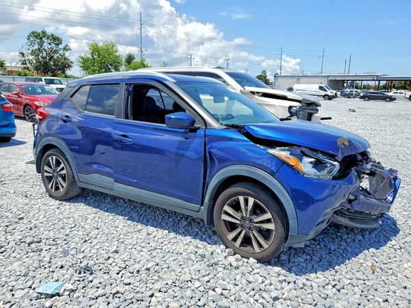 2019 NISSAN KICKS