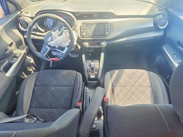 2019 NISSAN KICKS