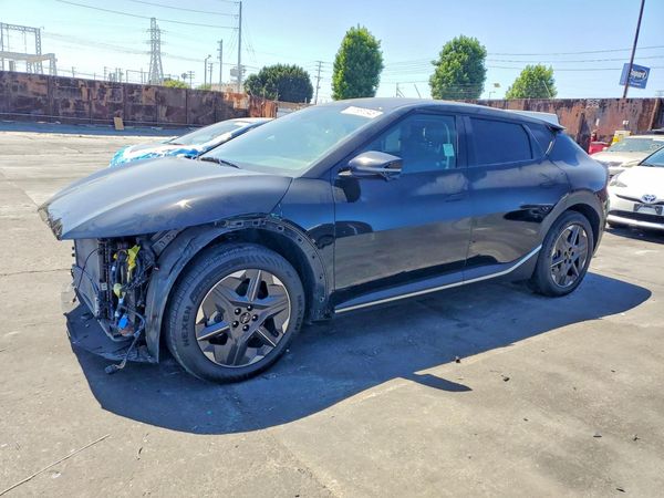 2025 KIA EV6