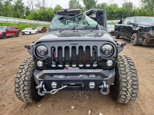 2017 JEEP WRANGLER UNLIMITED SPORT 4X4