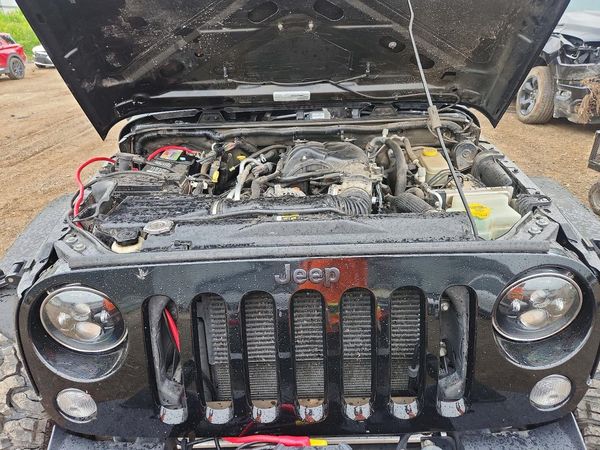 2017 JEEP WRANGLER UNLIMITED SPORT 4X4