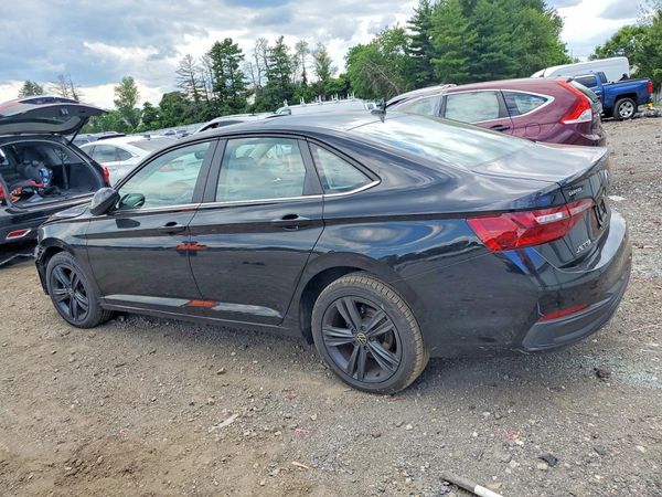 2023 VOLKSWAGEN JETTA SE w/ Sunroof