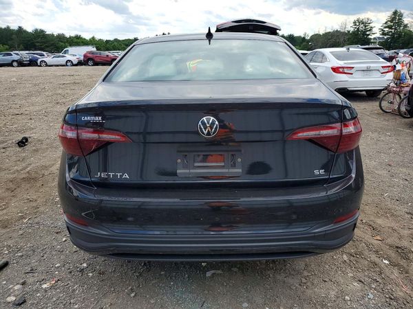 2023 VOLKSWAGEN JETTA SE w/ Sunroof