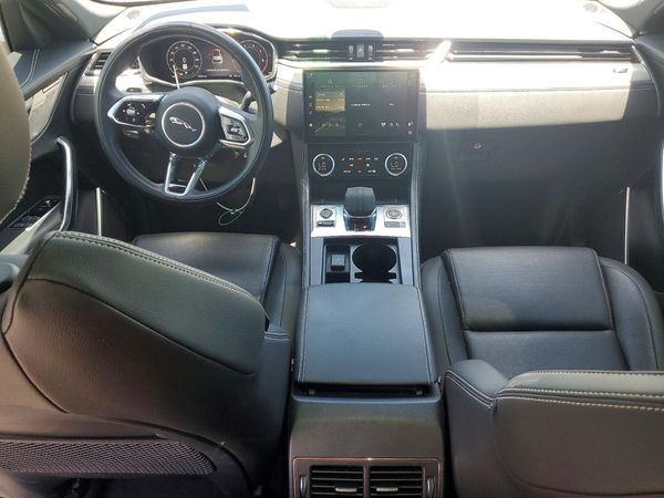2024 JAGUAR F-PACE