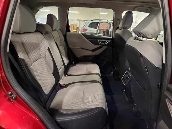 2019 SUBARU FORESTER