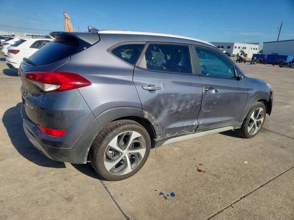 2018 HYUNDAI TUCSON