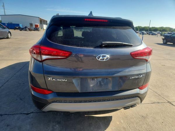 2018 HYUNDAI TUCSON