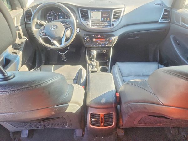 2018 HYUNDAI TUCSON