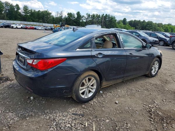2013 HYUNDAI SONATA GLS/ GLS Popular