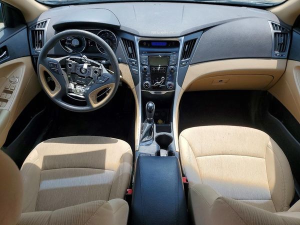 2013 HYUNDAI SONATA GLS/ GLS Popular