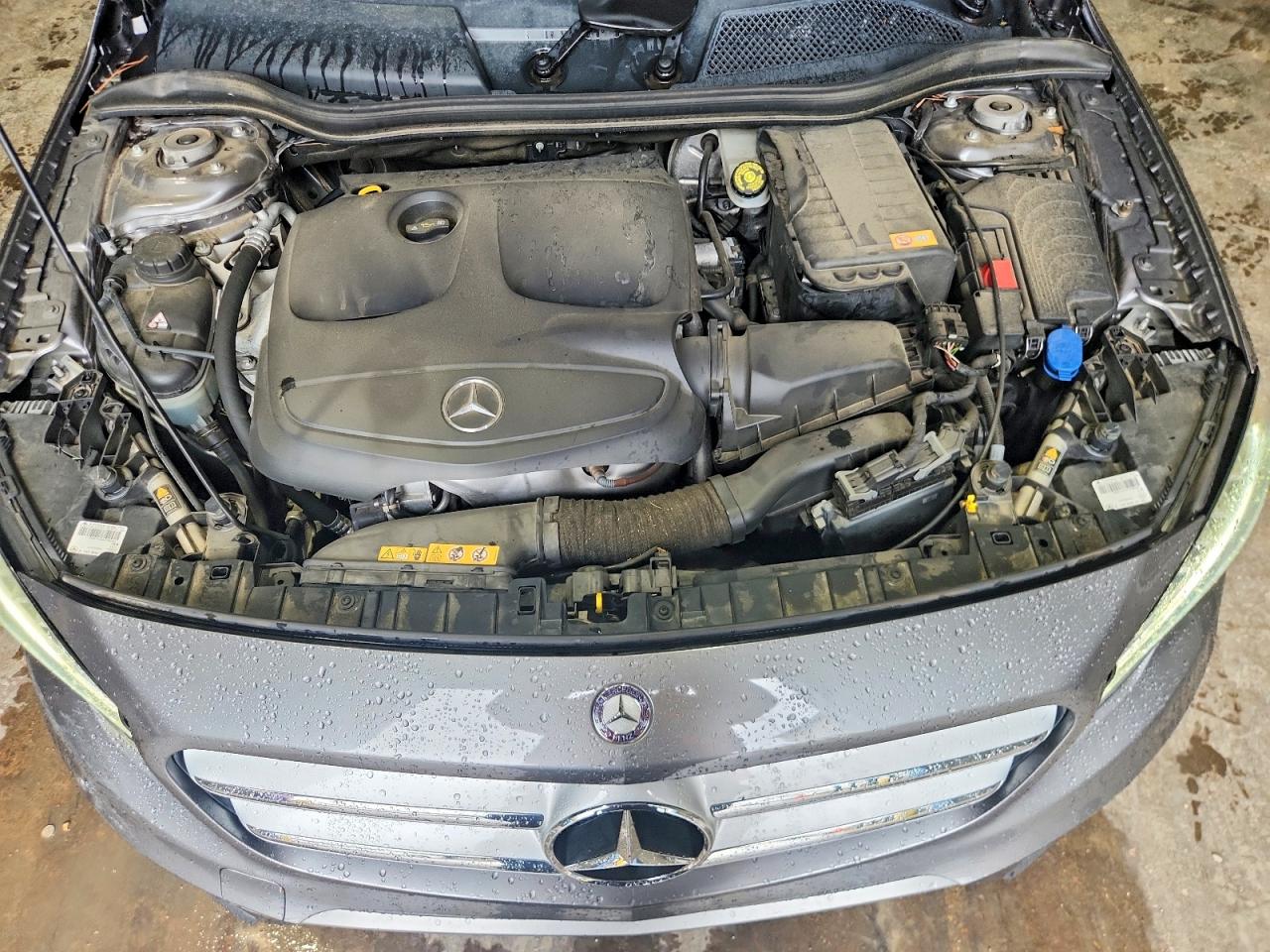 2015 MERCEDES-BENZ GLA GLA250 4-MATIC