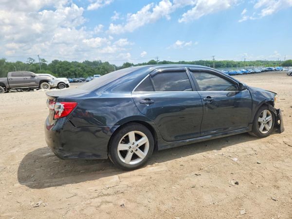 2013 TOYOTA CAMRY