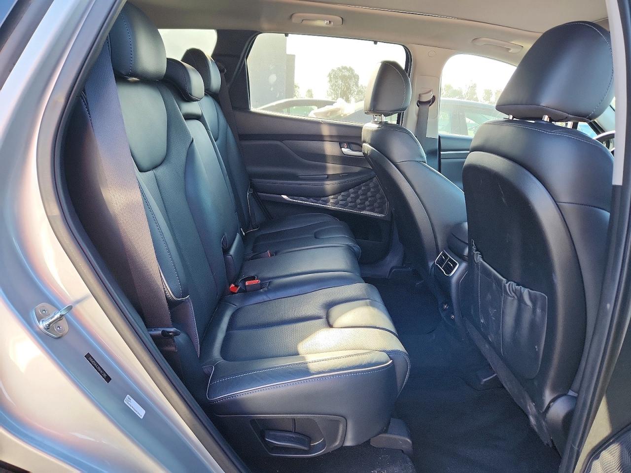 2022 HYUNDAI SANTA FE SEL w/ Premium Pkg