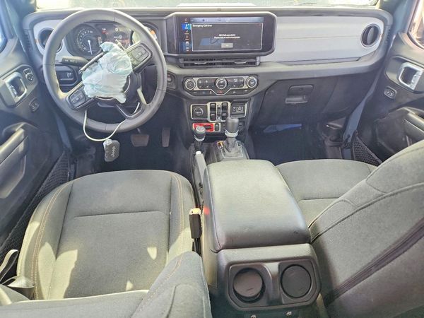 2025 JEEP WRANGLER Sport 4XE — CKPT