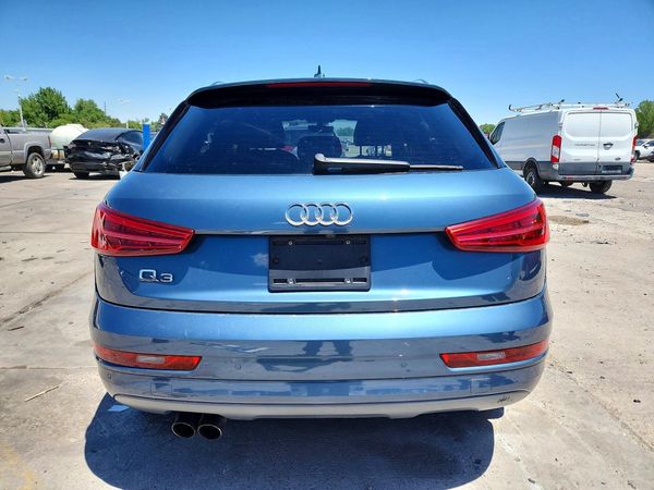 2017 AUDI Q3 Premium