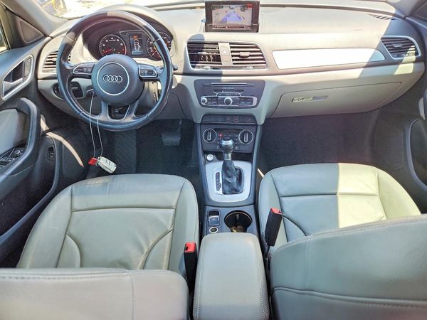 2017 AUDI Q3 Premium