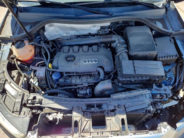 2017 AUDI Q3 Premium