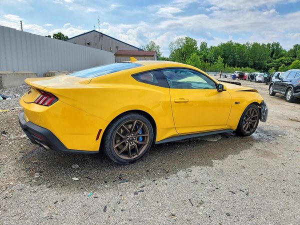 2024 FORD MUSTANG