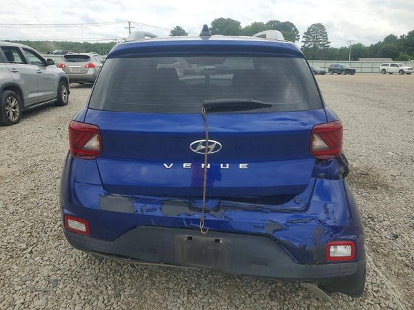 2022 HYUNDAI VENUE SEL & Limited