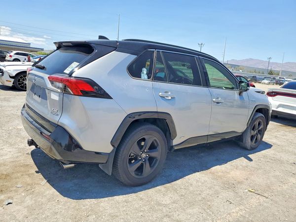 2020 TOYOTA RAV4 XSE HV