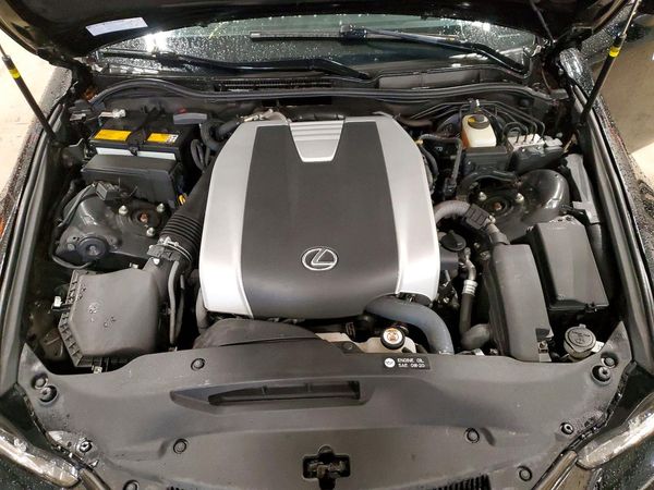 2019 LEXUS IS 300