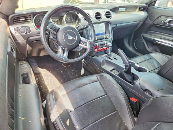 2022 FORD MUSTANG I4 Coupe