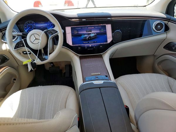 2024 MERCEDES-BENZ EQS SUV EQS450+
