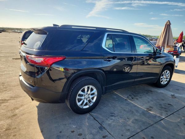 2020 CHEVROLET TRAVERSE LT