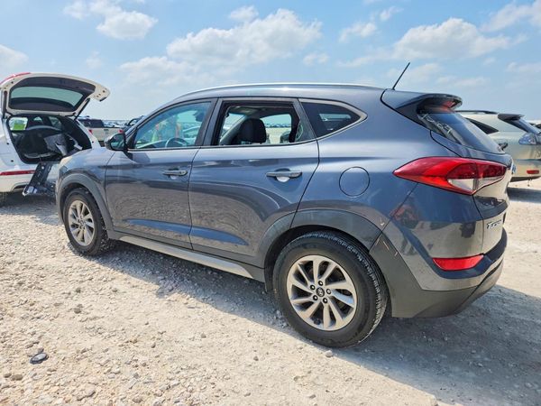 2017 HYUNDAI TUCSON