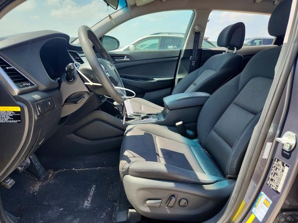 2017 HYUNDAI TUCSON