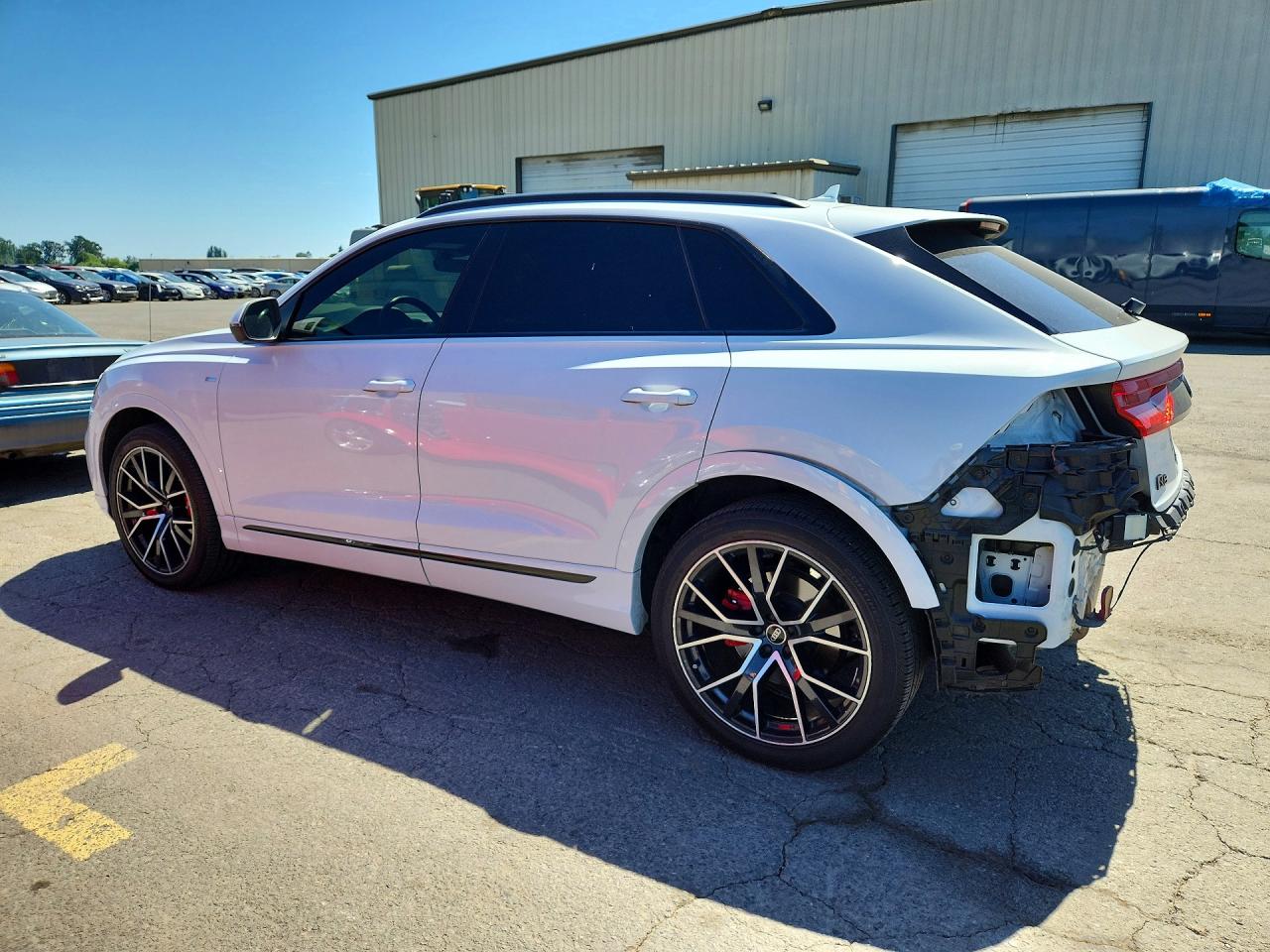 2022 AUDI Q8