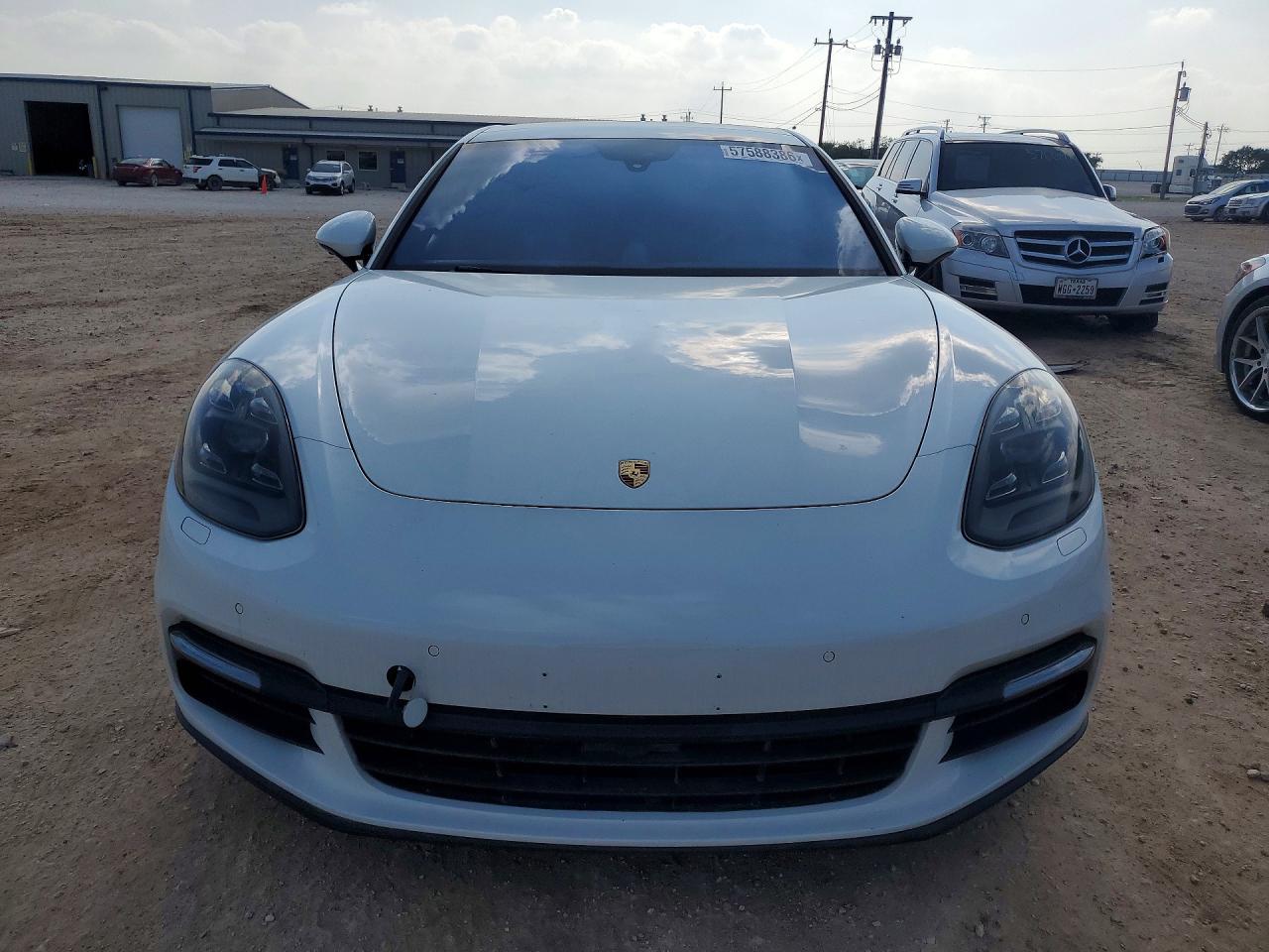 2019 PORSCHE PANAMERA Base / 4