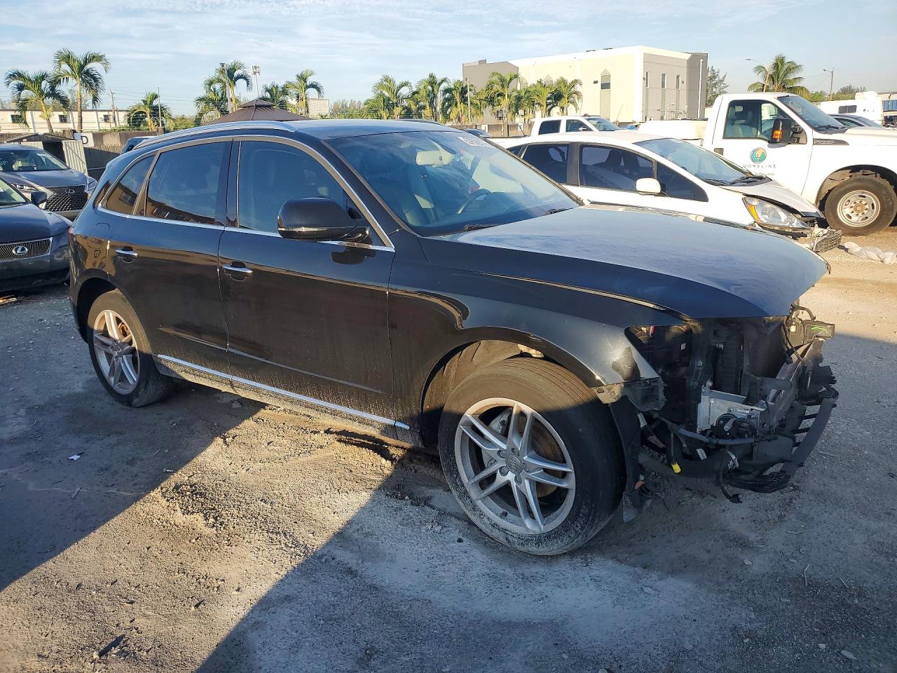 2017 AUDI Q5 quattro Premium Plus