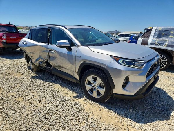 2021 TOYOTA RAV4 XLE HV
