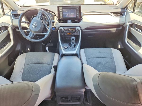 2021 TOYOTA RAV4 XLE HV