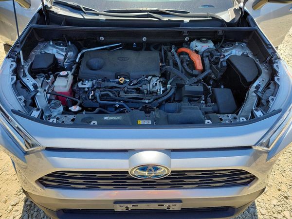2021 TOYOTA RAV4 XLE HV