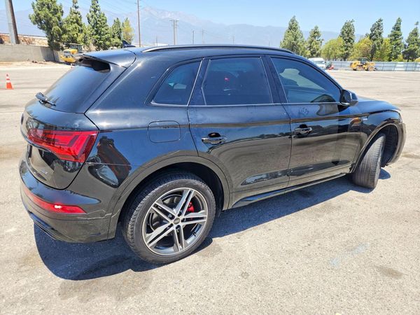 2025 AUDI Q5 E