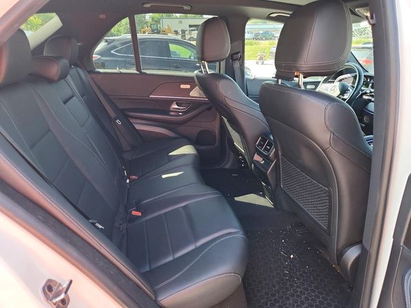 2022 MERCEDES-BENZ GLE