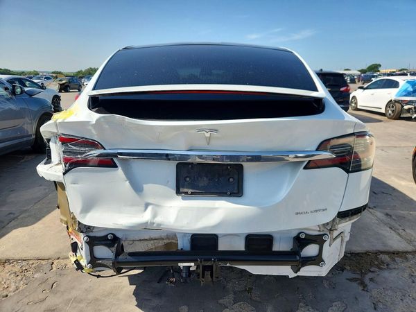 2020 TESLA MODEL X