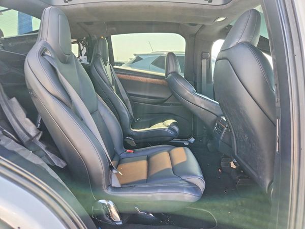 2020 TESLA MODEL X