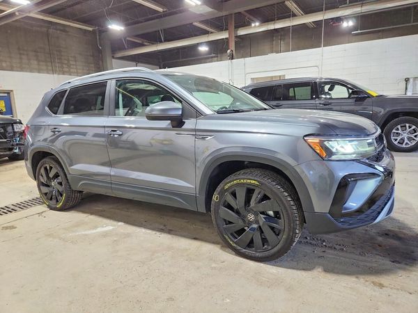 2023 VOLKSWAGEN TAOS