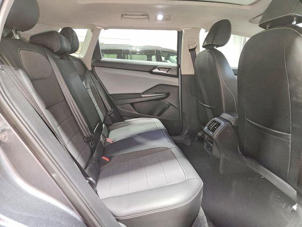 2023 VOLKSWAGEN TAOS