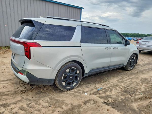 2025 KIA CARNIVAL EX