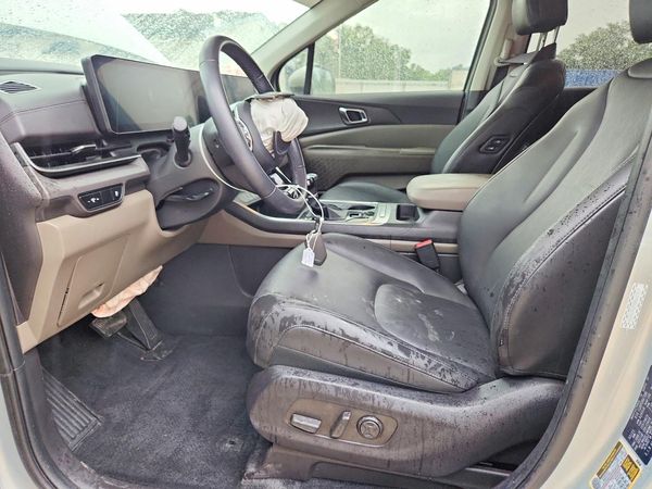 2025 KIA CARNIVAL EX