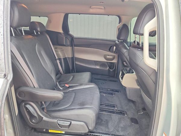 2025 KIA CARNIVAL EX