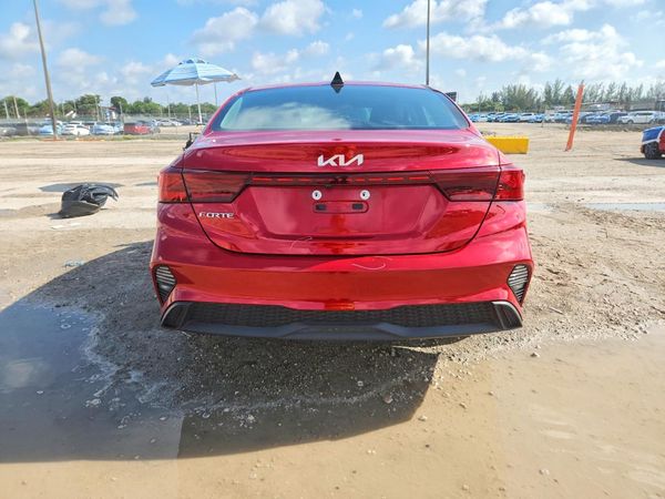 2022 KIA FORTE FE, LXS