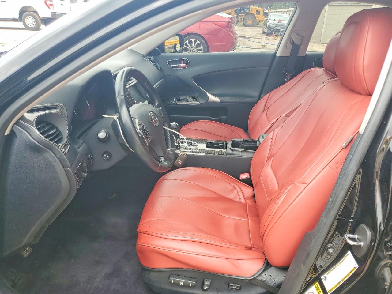 2011 LEXUS IS 250C