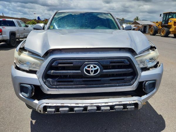 2017 TOYOTA TACOMA SR/SR5