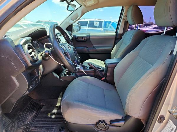 2017 TOYOTA TACOMA SR/SR5